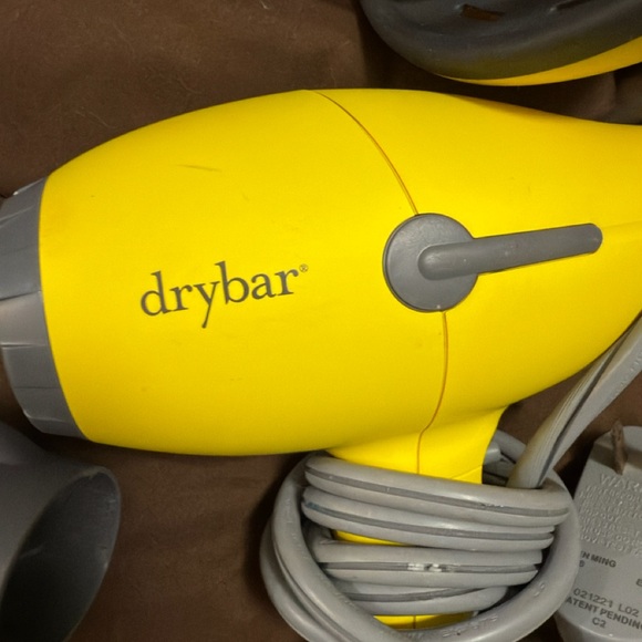 Drybar Yellow and Gray Hair Dryer with Diffuser - Picture 6 of 8